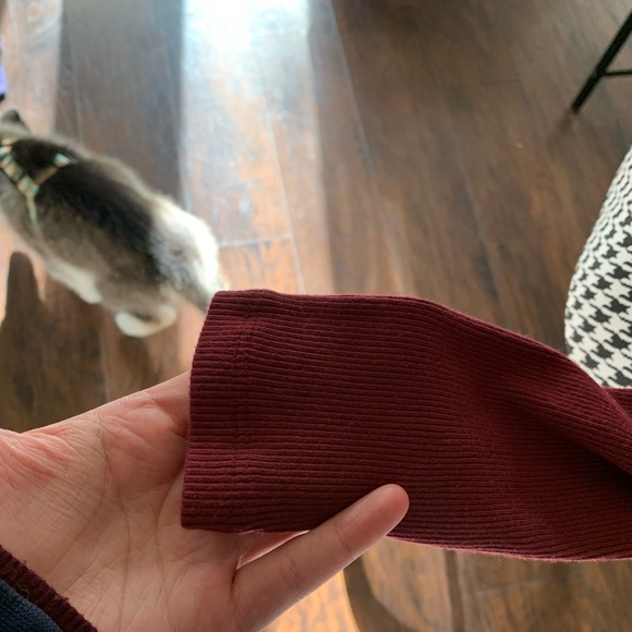 Long sleeve maroon shirt 💜 - Picture 12 of 14
